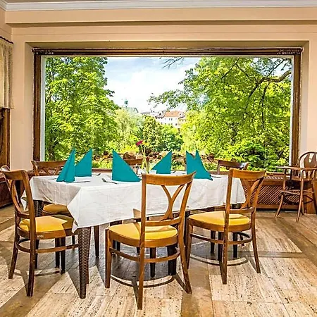 Hotel Manor House Broumov