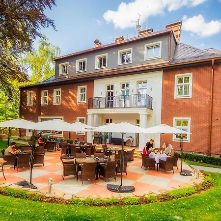 Manor House Hotel